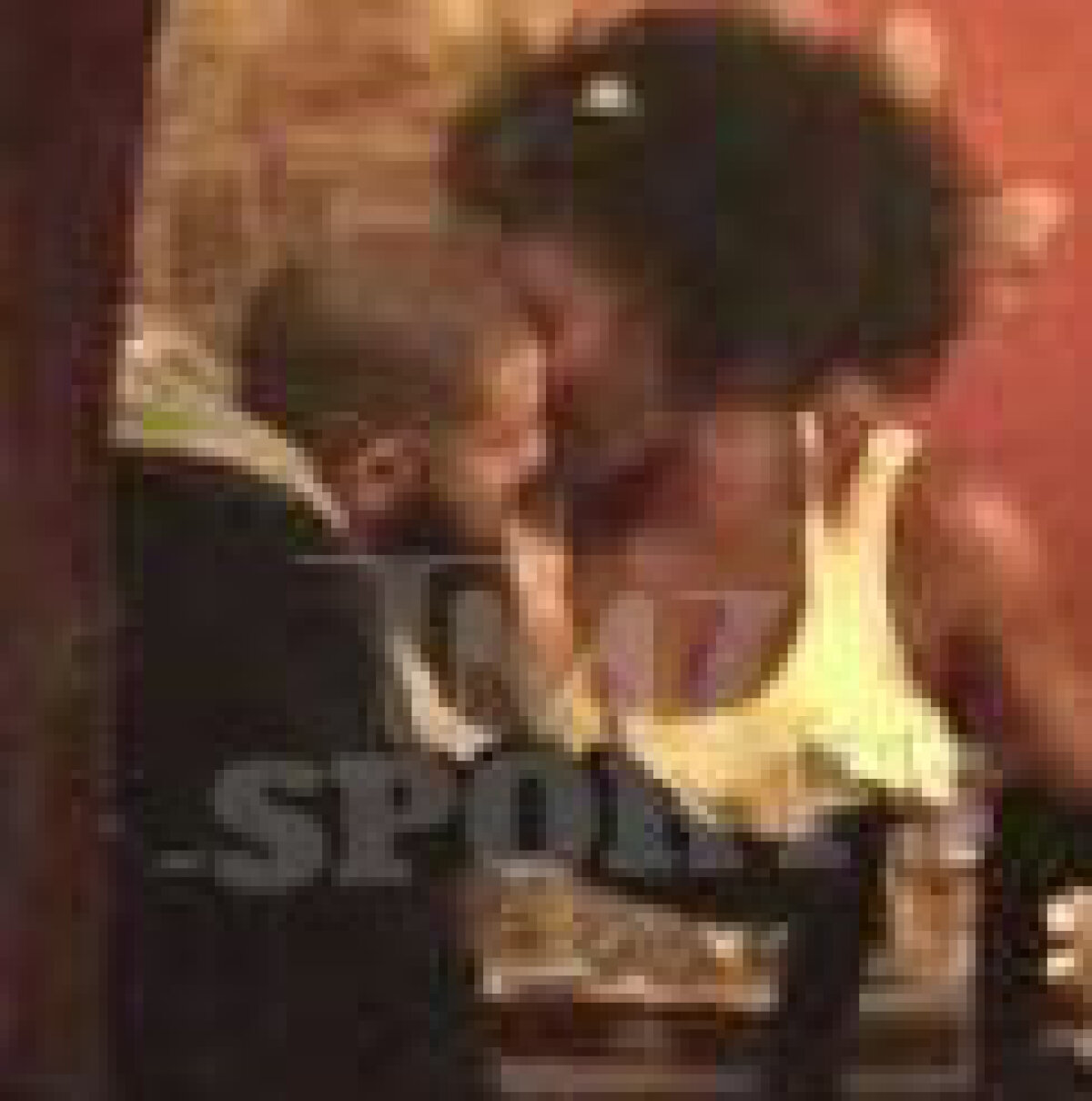 Săruturi în restaurant! Serena Williams, surprinsă cu noul iubit, un rapper celebru