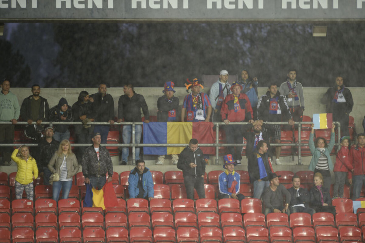 FOTO Cînd alb şi negru e plin de culoare » Atmosfera  de la Trondheim nu are nimic în comun cu modul în care trăiesc românii fotbalul