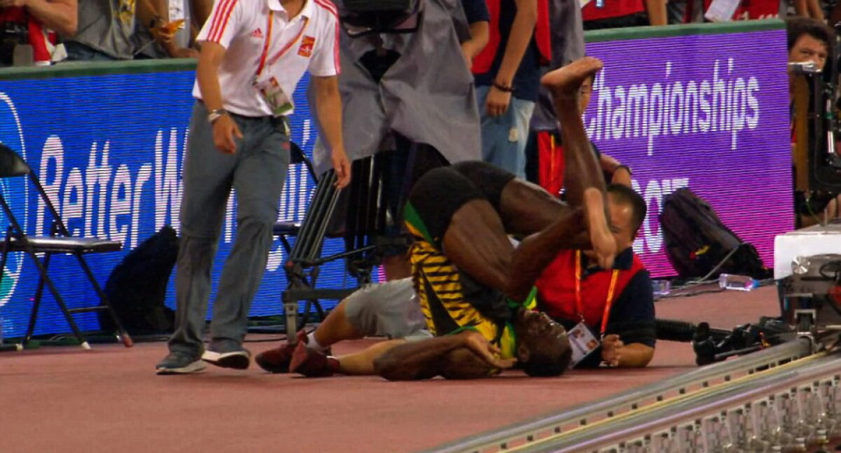VIDEO Un mare sportiv, accidentat de un cameraman imediat după ce a cîștigat titlul mondial!