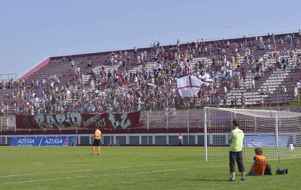 FOTO 5.000 de fani și victorie clară » Nebunie la primul meci al Rapidului în liga secundă, 3-0 cu CS Balotești