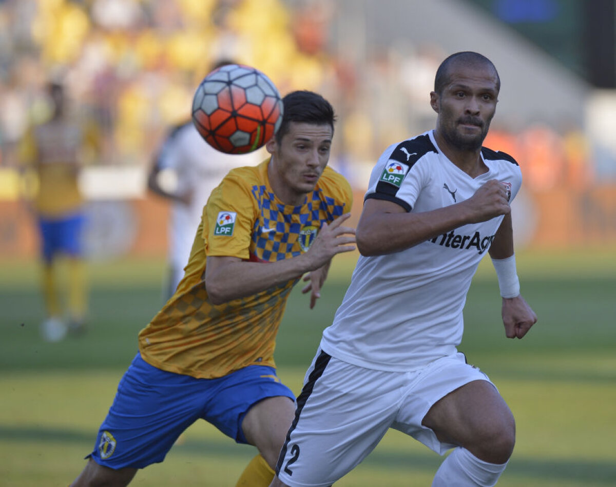 VIDEO+FOTO Norocul ține cu Astra » Petrolul pierde acasă, 0-1, după ce ratează două penalty-uri!