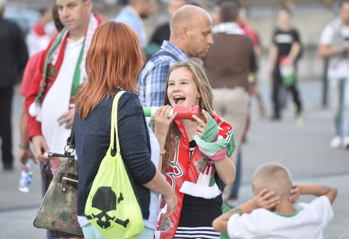 FOTO Gazdele n-au fost primitoare cu românii » Ofensivă în roşu, alb şi verde