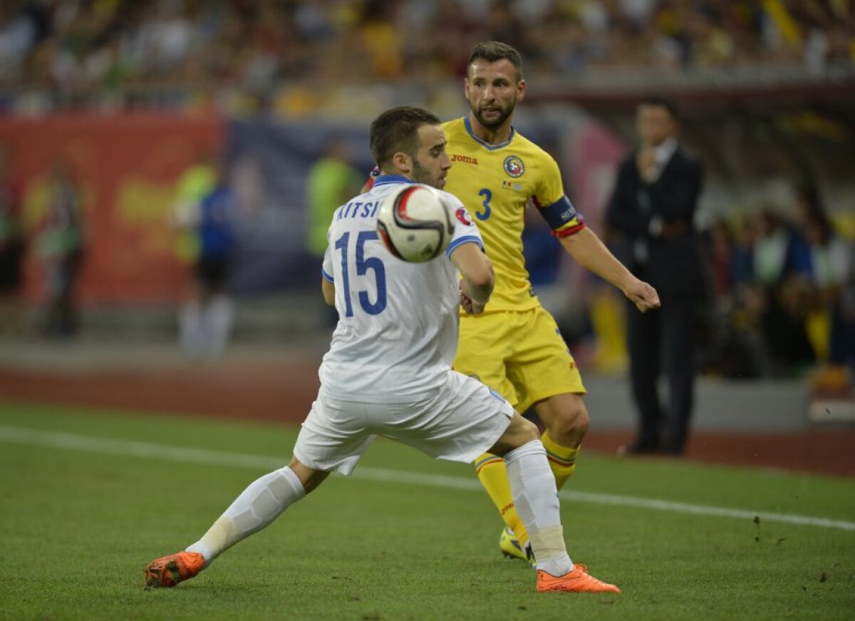 FOTO » România - Grecia 0-0 și Irlanda de Nord - Ungaria 1-1. 4 puncte în ultimele două meciuri ne ajung ca să ne calificăm!