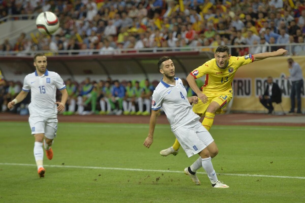 FOTO » România - Grecia 0-0 și Irlanda de Nord - Ungaria 1-1. 4 puncte în ultimele două meciuri ne ajung ca să ne calificăm!