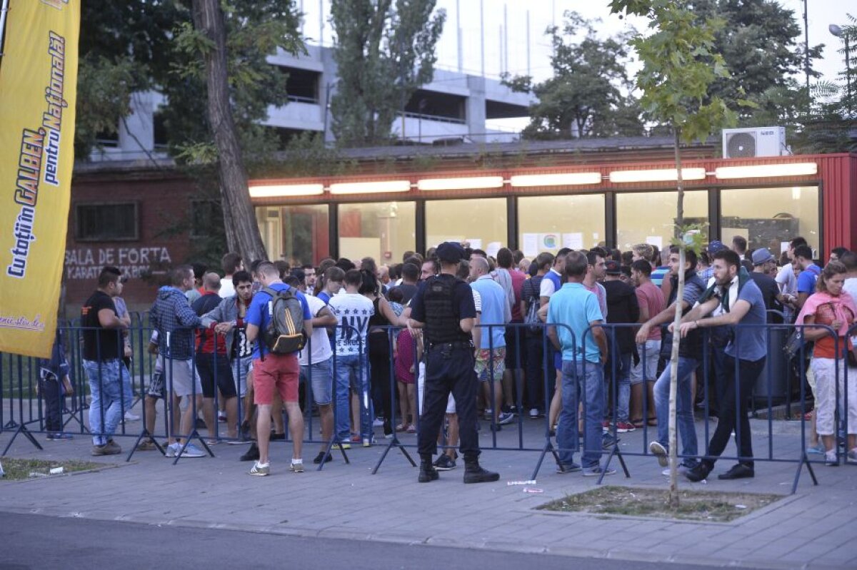 FOTO » România - Grecia 0-0 și Irlanda de Nord - Ungaria 1-1. 4 puncte în ultimele două meciuri ne ajung ca să ne calificăm!