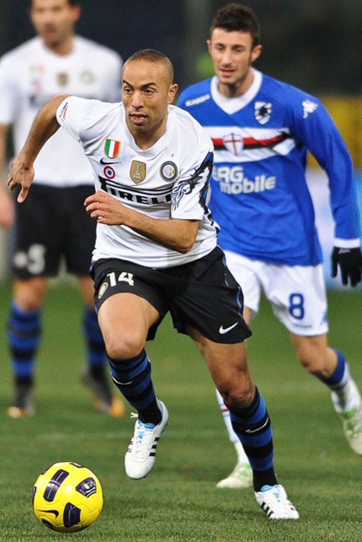 VIDEO Transfer-surpriză la Steaua? » Italienii susțin că roș-albaștrii vor un fost jucător de la Inter