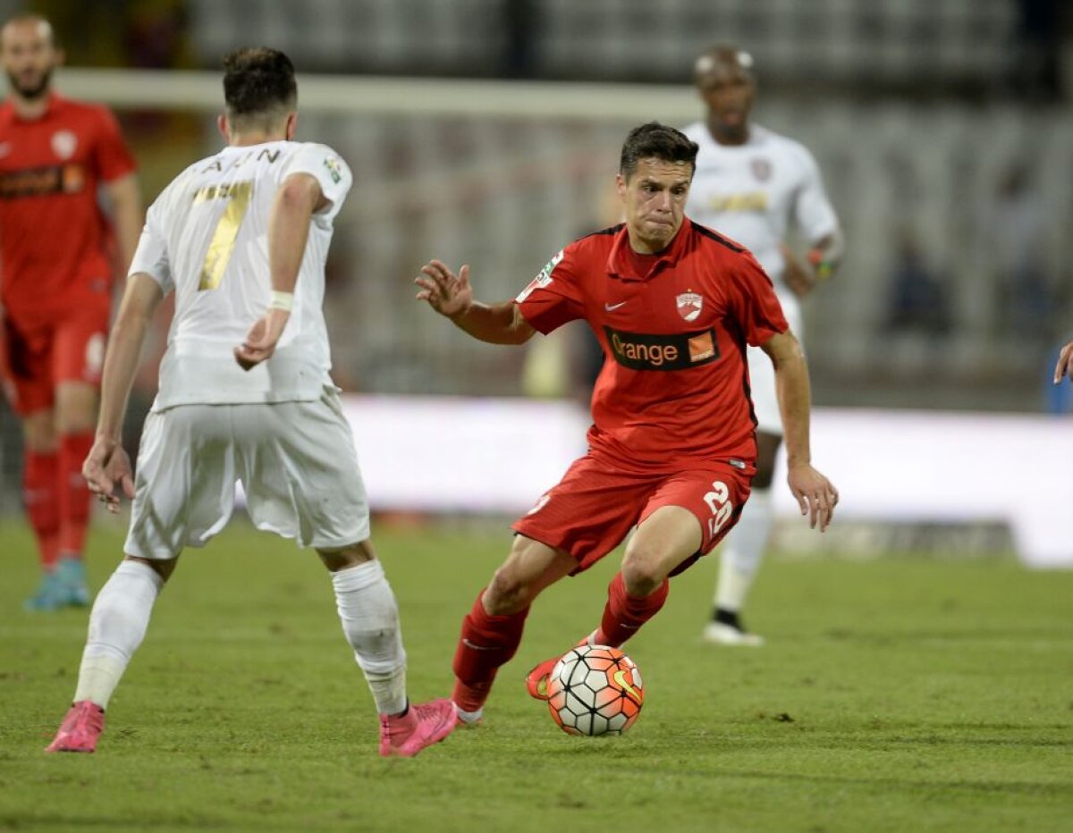 VIDEO+FOTO A căzut reduta lui Rednic! Dinamo pierde pentru prima oară în acest sezon, 0-2 cu CFR Cluj, meci pe care l-a terminat în opt jucători