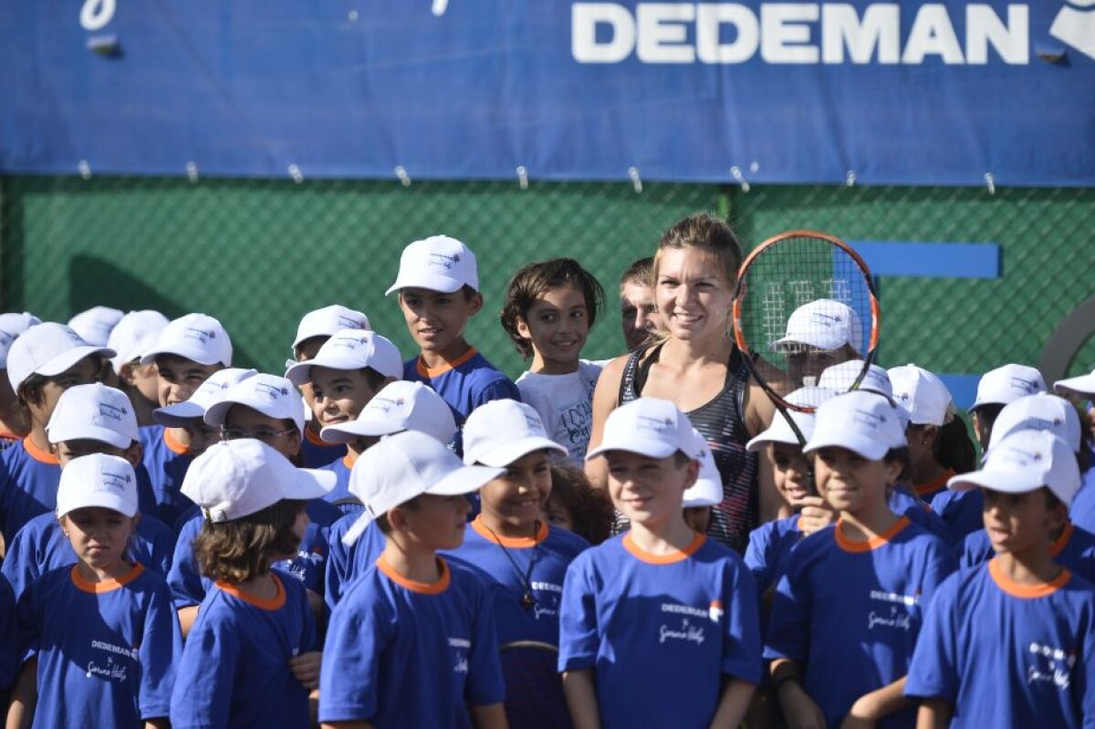 FOTO Halep și Țiriac s-au întîlnit la inaugurarea a două terenuri de tenis! Fostul mare tenismen s-a ținut de glume: "Să mă anunți atunci" :)