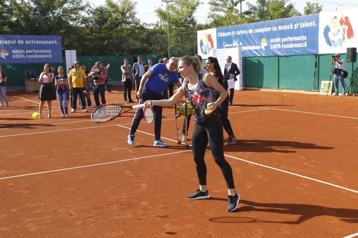 FOTO Halep și Țiriac s-au întîlnit la inaugurarea a două terenuri de tenis! Fostul mare tenismen s-a ținut de glume: "Să mă anunți atunci" :)