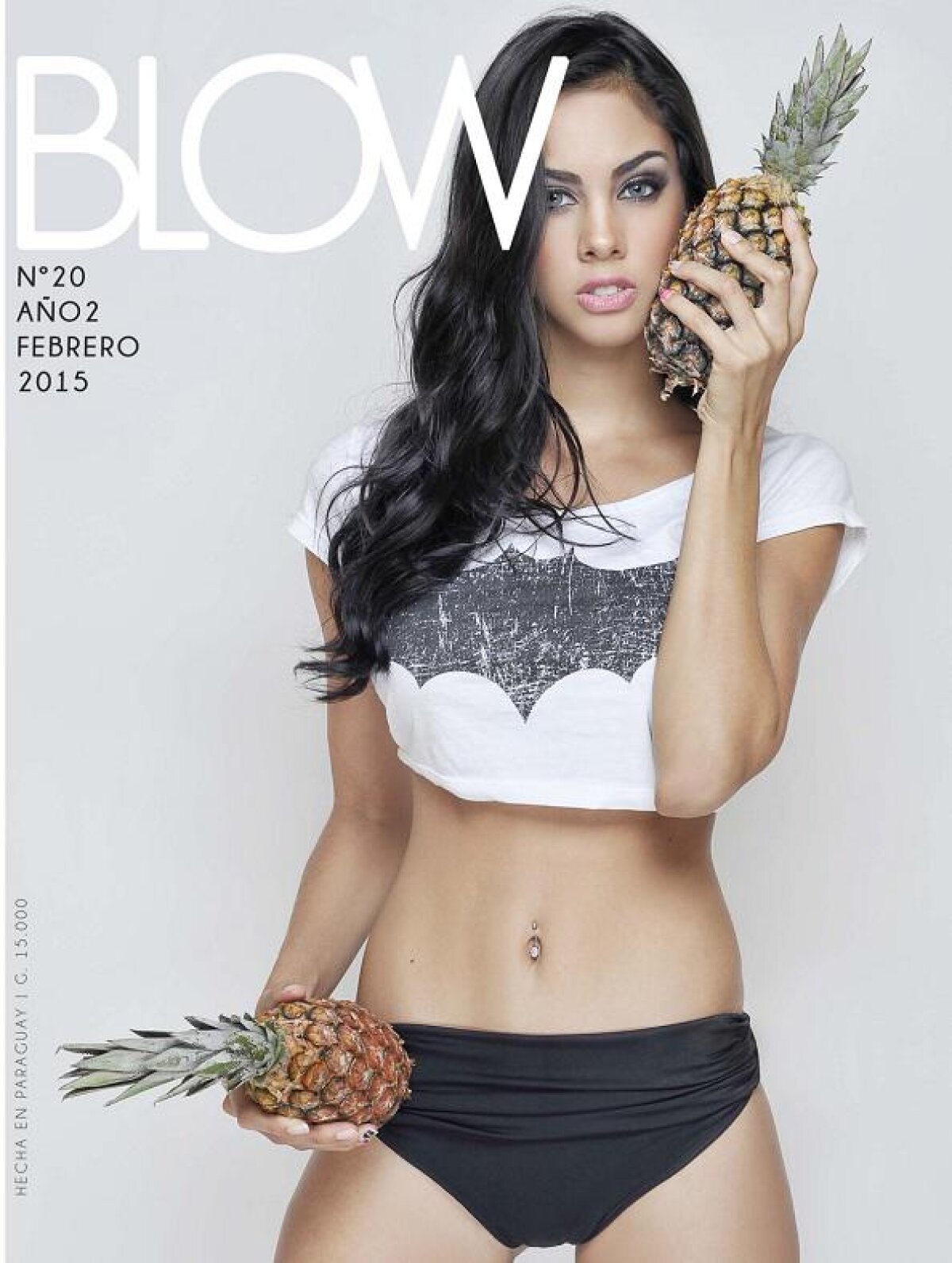 SUPER FOTO Sexy-"titulara" și "rezerva" se luptă pentru un loc în inima unui star din Serie A!