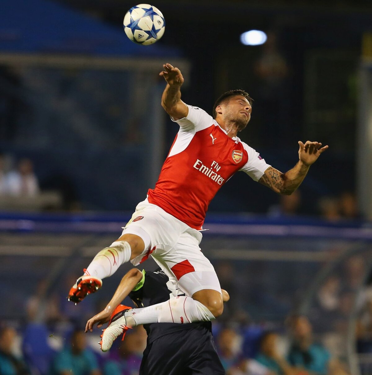 FOTO Rasism împotriva lui Hațegan » Fanii lui Arsenal îl atacă pe român pe Twitter. Avertisment și de la Porumboiu