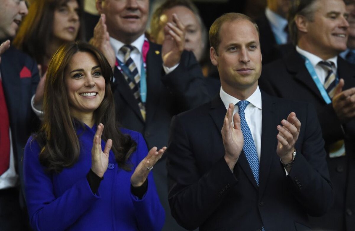 VIDEO + FOTO Imagini impresionante de pe Twickenham Stadium, de la deschiderea CM de Rugby la care au asistat 82.000 de oameni 