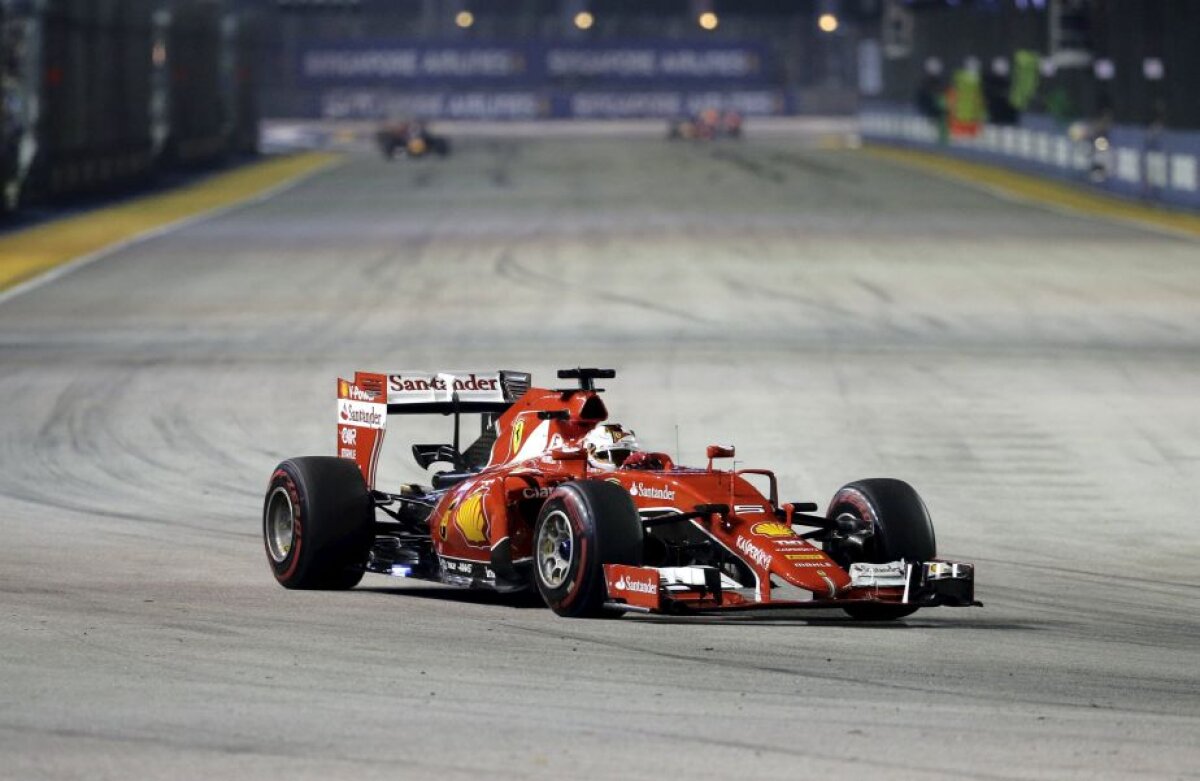 GALERIE FOTO Weekend perfect pentru Vettel! Neamțul s-a impus în MP de la Singapore » Hamilton nu a terminat cursa