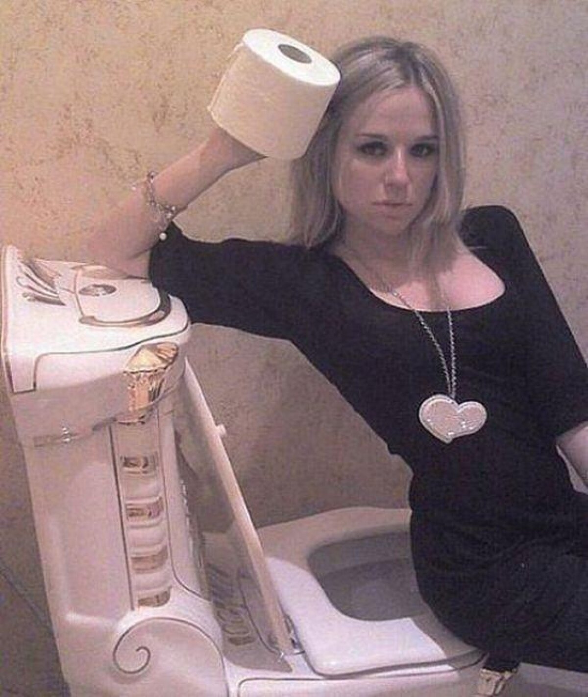 FOTO Top 10 cele mai penibile selfie-uri din lume