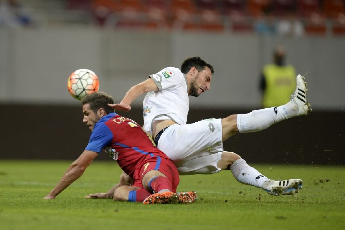 VIDEO și FOTO Steaua urcă pe podium după victoria în fața Chiajnei, scor 3-1