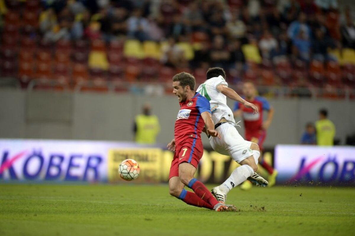 VIDEO și FOTO Steaua urcă pe podium după victoria în fața Chiajnei, scor 3-1