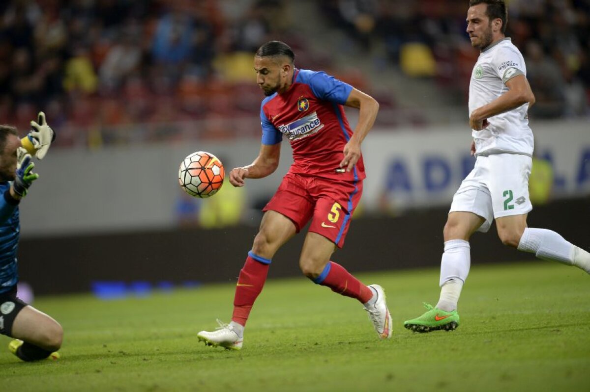 VIDEO și FOTO Steaua urcă pe podium după victoria în fața Chiajnei, scor 3-1