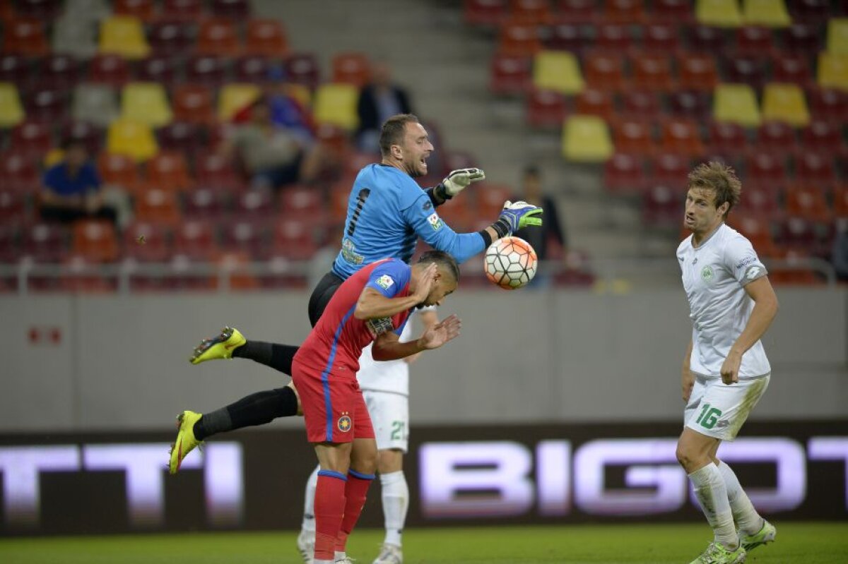 VIDEO și FOTO Steaua urcă pe podium după victoria în fața Chiajnei, scor 3-1