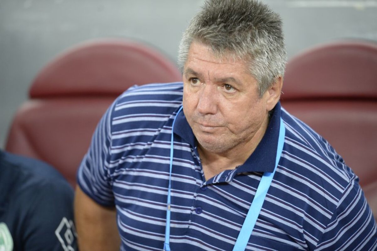 VIDEO și FOTO Steaua urcă pe podium după victoria în fața Chiajnei, scor 3-1