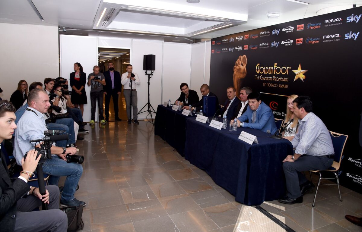 FOTO ”Rege” de legendă » Gică Hagi e primul român în hall of fame: ”Sper ca, peste cîțiva ani, un compatriot să-mi calce pe urme”