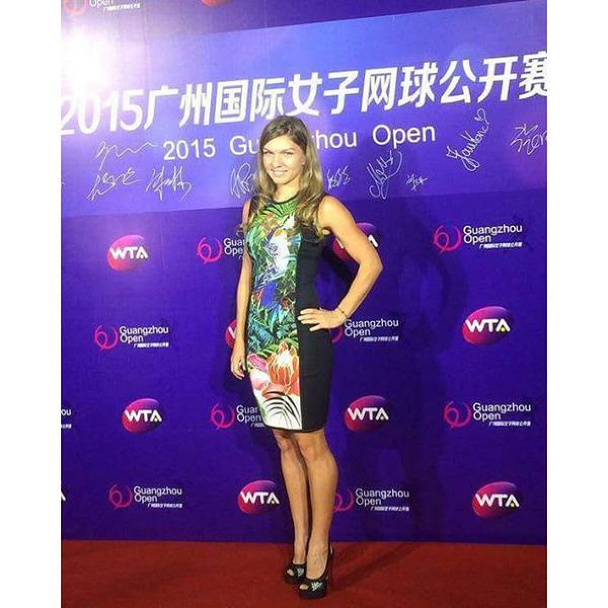 FOTO Splendoare și în afara terenului: Simona Halep a atras toate privirile la petrecerea jucătoarelor de la Guangzhou