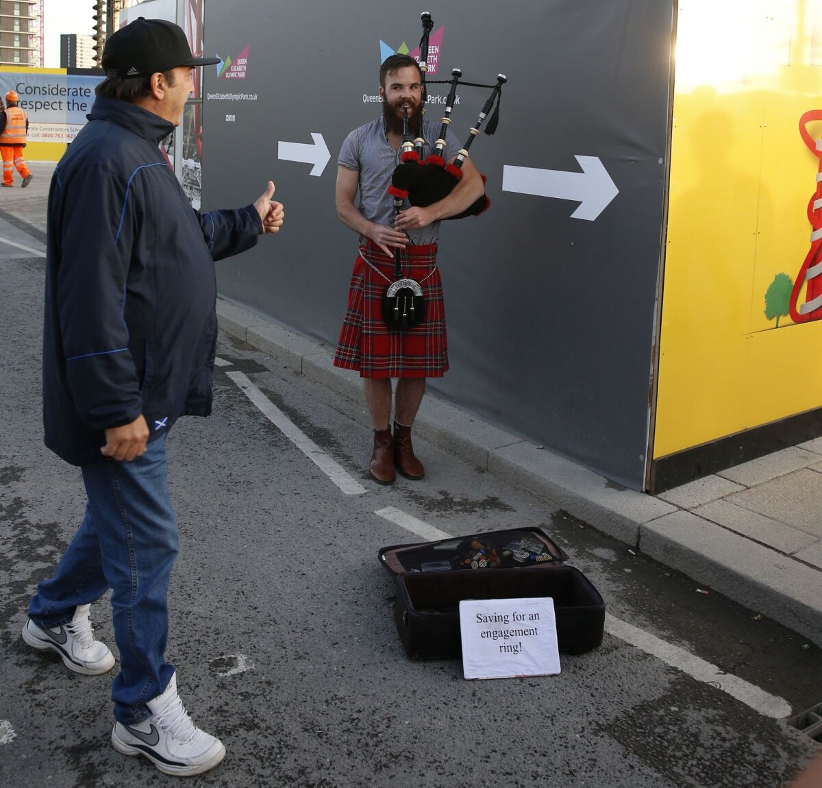 FOTO Corespondență din Londra » Sărutul groazei » Cele mai tari imagini de la Cupa Mondială