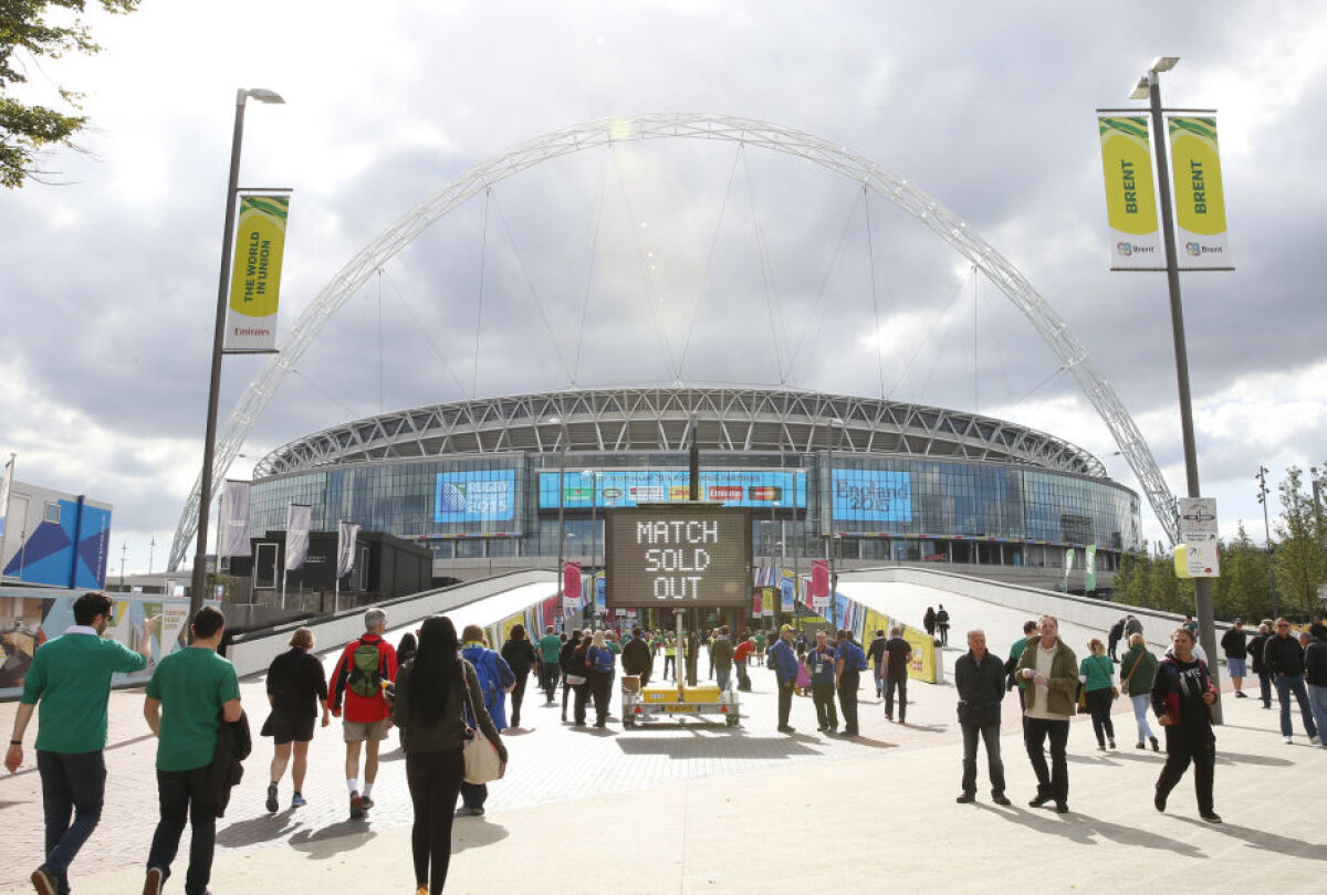 FOTO Sold out pe Wembley! ”Stejarii” au evoluat în fața a 90.000 de fani în fața Irlandei