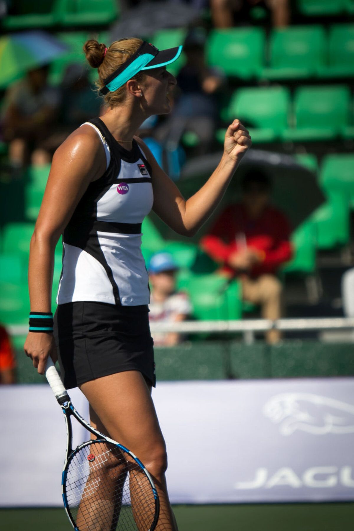 FOTO Un titlu cît un an » Irina Begu a cucerit ieri, la Seul, al doilea trofeu WTA al carierei