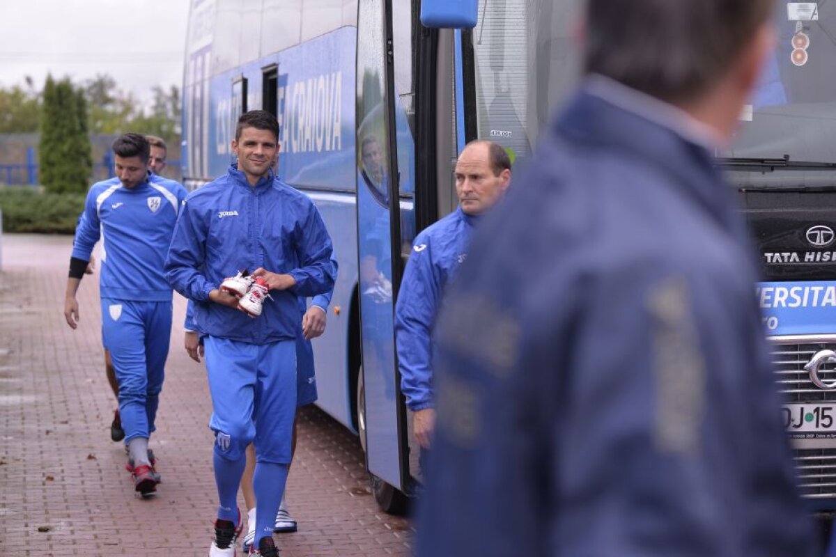 GALERIE FOTO Valentin Iliev a semnat cu CSU Craiova » Primele fotografii în tricoul oltenilor