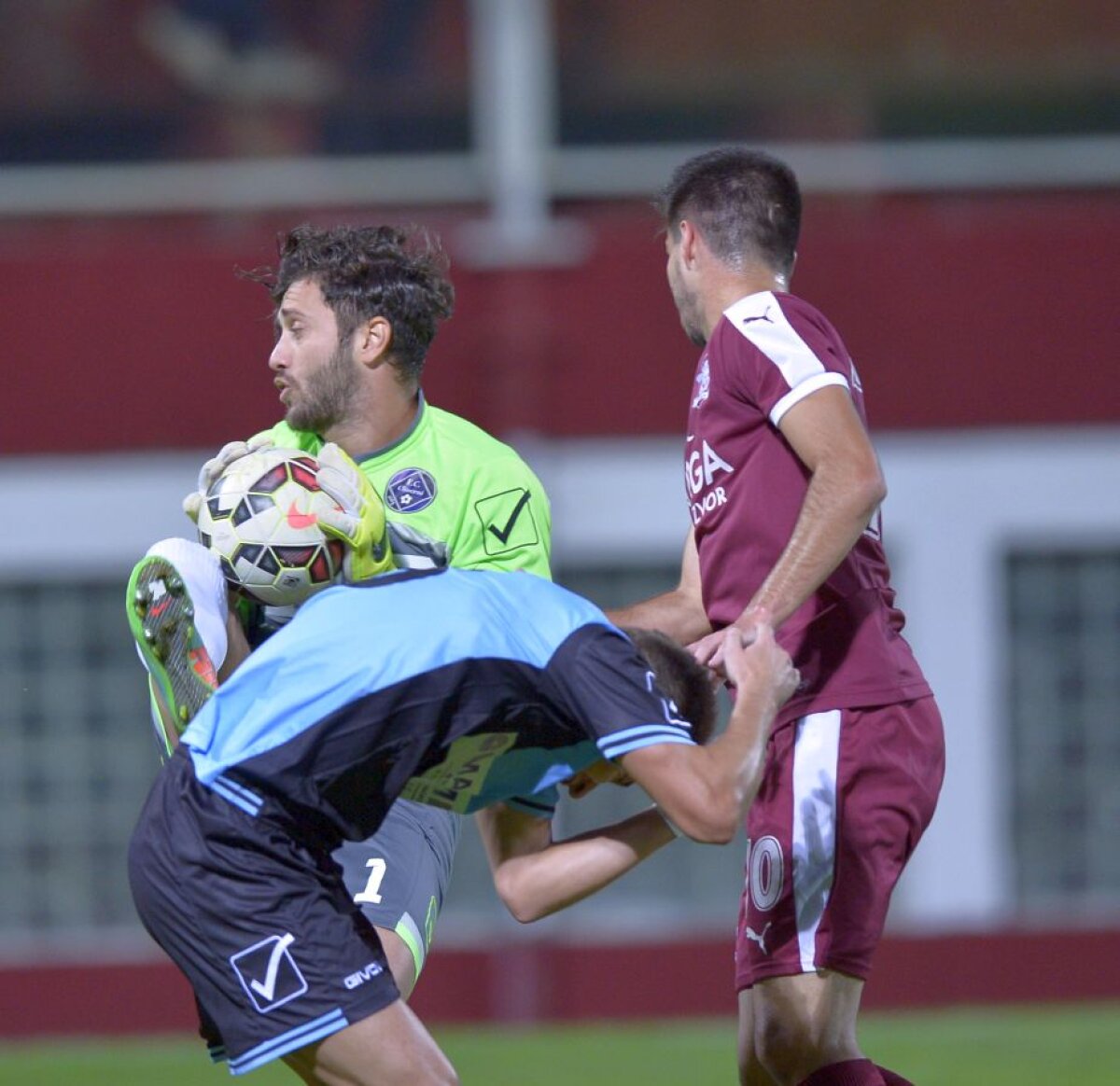 FOTO Rapid, din nou lider în Liga a 2-a după victoria de azi cu Academica Clinceni, scor 1-0