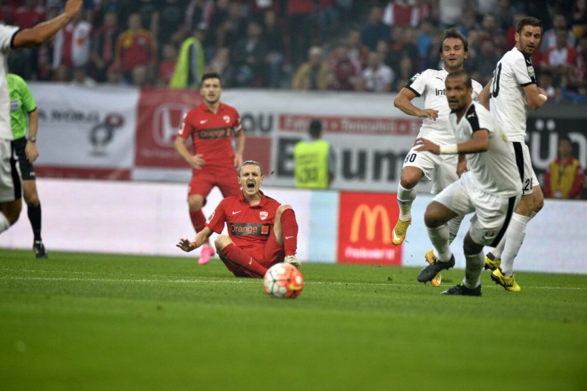 VIDEO+FOTO Șumudică l-a bătut iar pe Rednic: Dinamo - Astra 0-1 » Giurgiuvenii rămîn liderii Ligii 1 după turul de campionat 