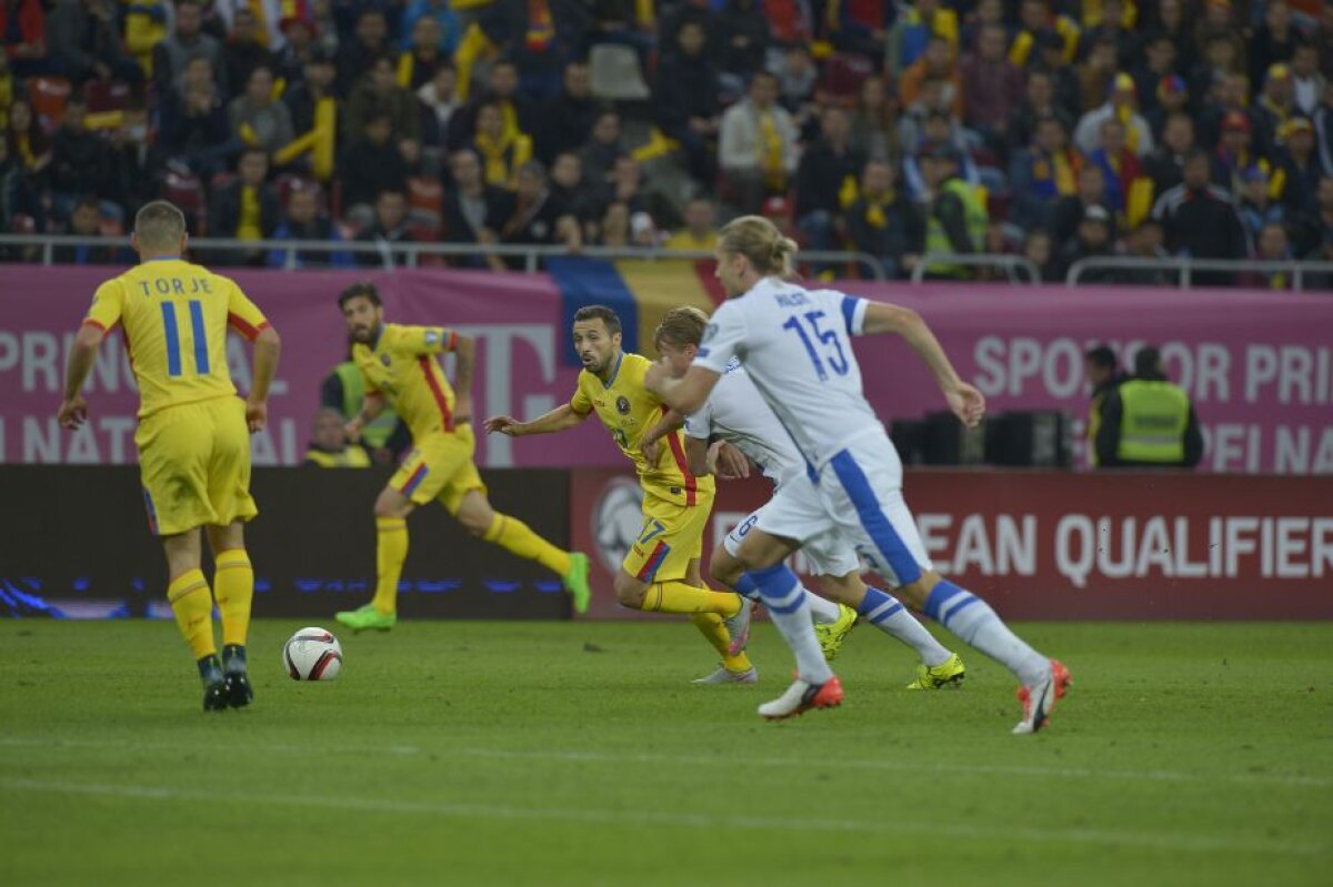 VIDEO și FOTO România - Finlanda 1-1 » Hoban îi salvează pe tricolori în minutul 91! Rămînem pe locul 2 în grupă
