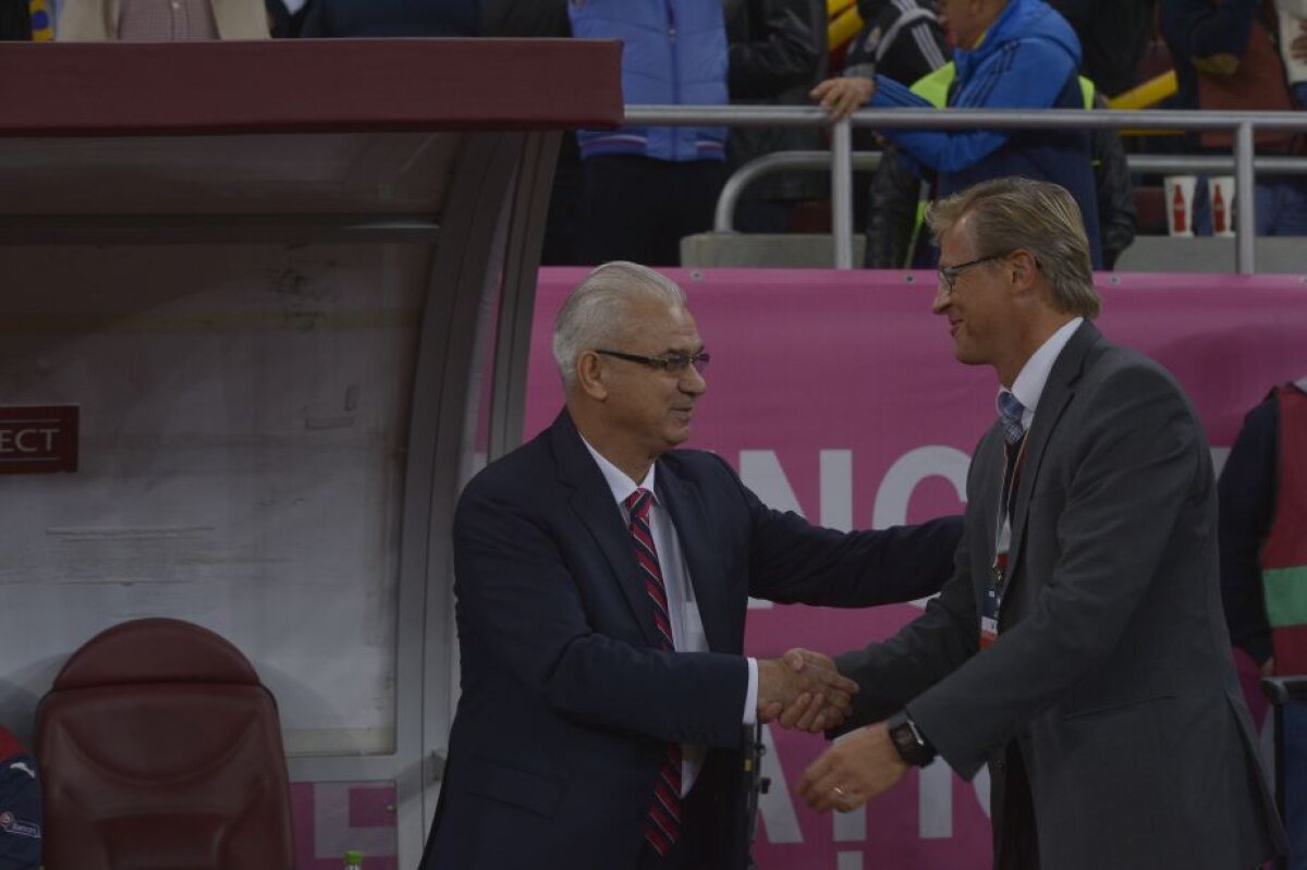 VIDEO și FOTO România - Finlanda 1-1 » Hoban îi salvează pe tricolori în minutul 91! Rămînem pe locul 2 în grupă