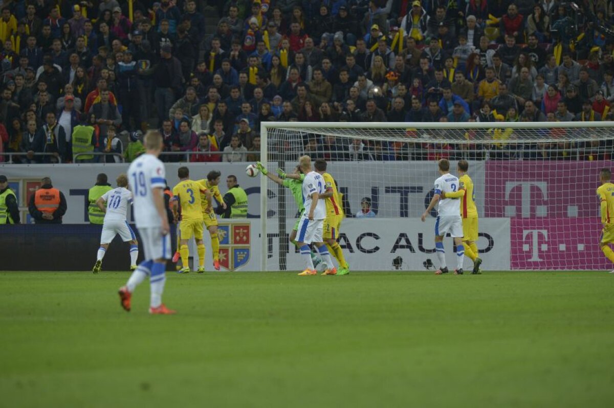 VIDEO și FOTO România - Finlanda 1-1 » Hoban îi salvează pe tricolori în minutul 91! Rămînem pe locul 2 în grupă