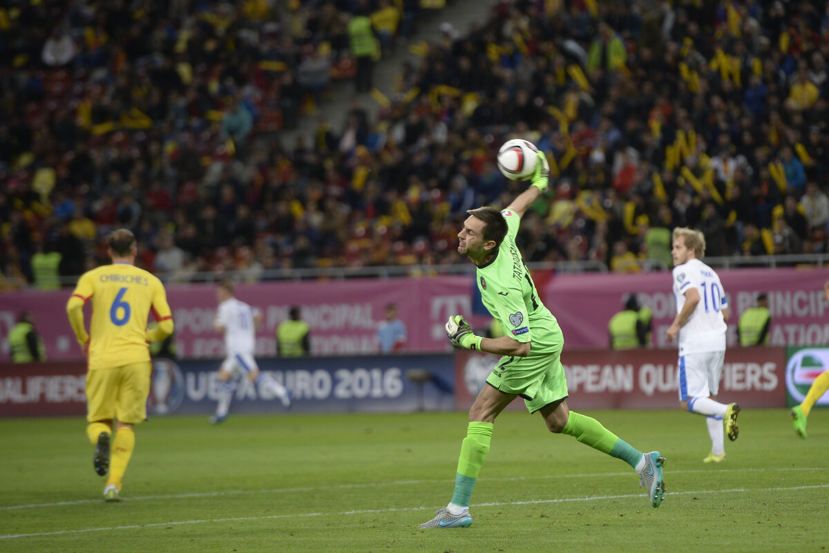 VIDEO și FOTO România - Finlanda 1-1 » Hoban îi salvează pe tricolori în minutul 91! Rămînem pe locul 2 în grupă