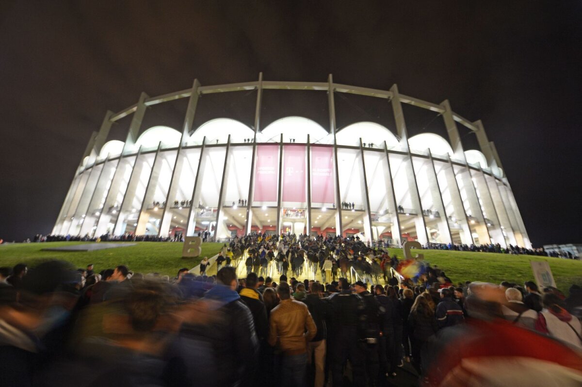 Galerie FOTO Numărul 12, în formă! Așa cum se anticipa, fanii au umplut Național Arena