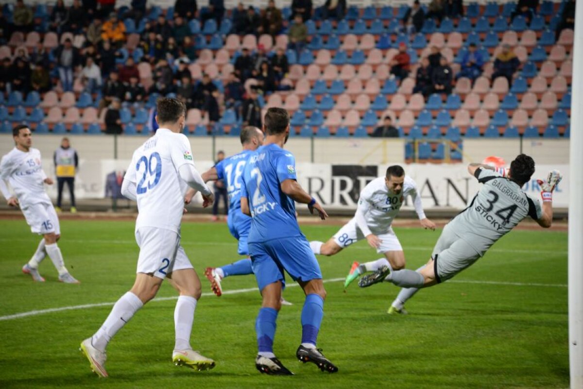 FOTO + VIDEO FC Botoșani - CSU Craiova 3-2 » Moldovenii obțin a doua victorie din acest sezon, prima cu Pustai pe bancă