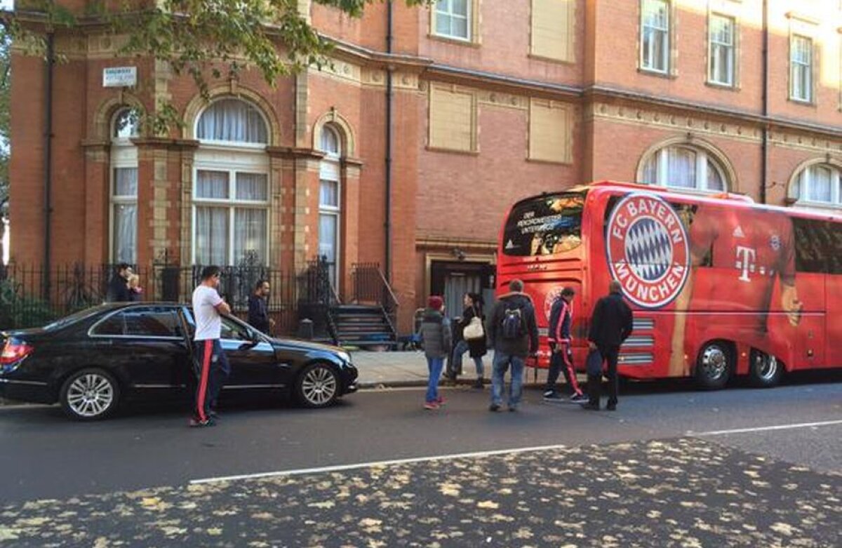 FOTO Autocarul lui Bayern implicat într-un accident în drum spre Emirates! "Guardiola a ieșit urlînd"