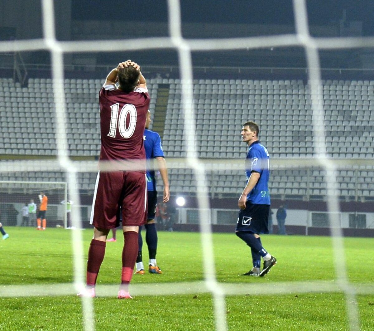 VIDEO și FOTO Thriller în Giulești » Rapid București a remizat cu Rapid Suceava, scor 1-1. Alb-vișiniii au ratat două penalty-uri!