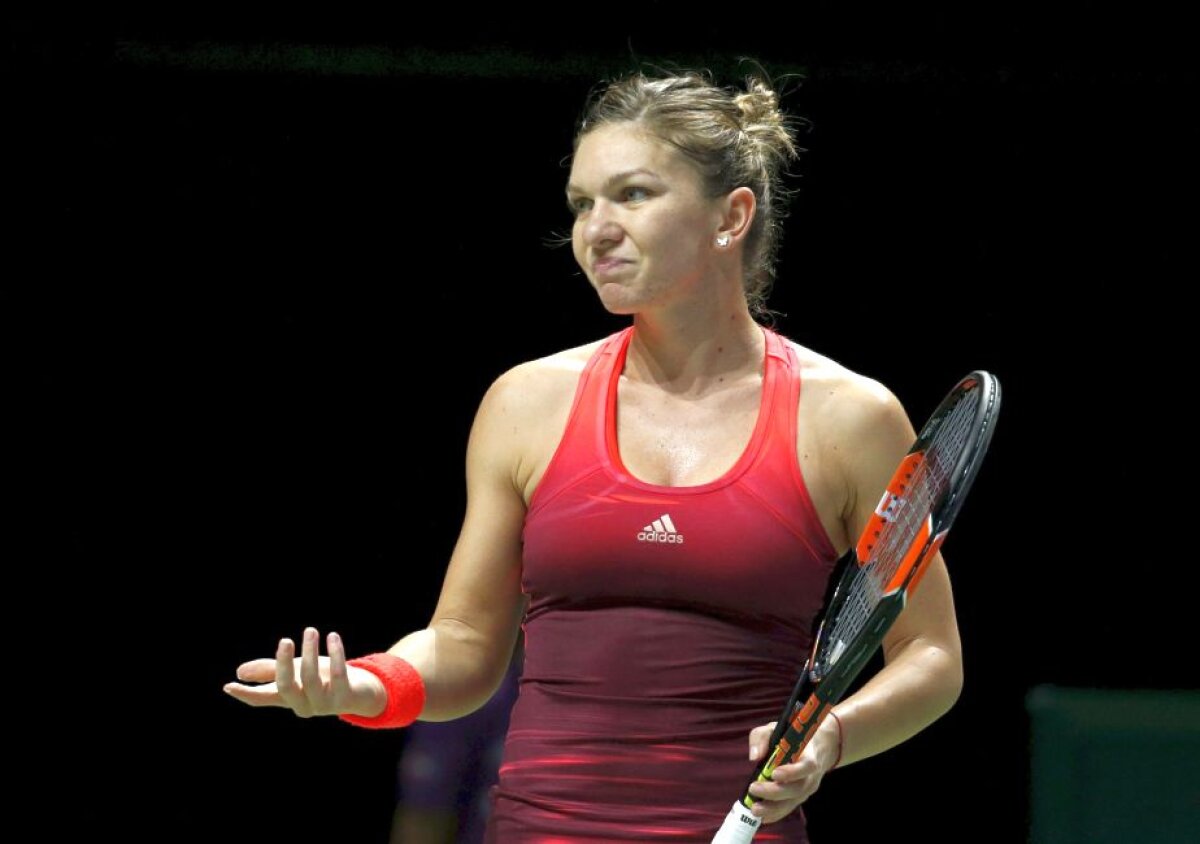 VIDEO + FOTO Coșmarul continuă și în Singapore: Halep pierde în două seturi cu Șarapova » Cum se califică Simona