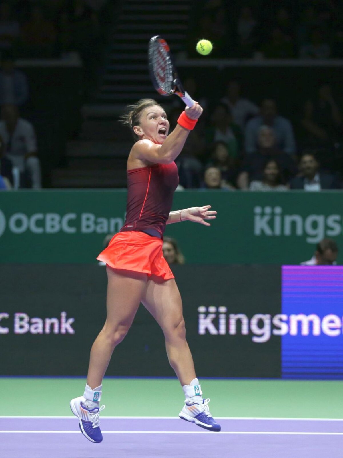 Dezastru în ultimul meci! Halep a pierdut de o manieră incredibilă disputa cu Radwanska și părăsește Turneul Campioanelor încă din faza grupelor