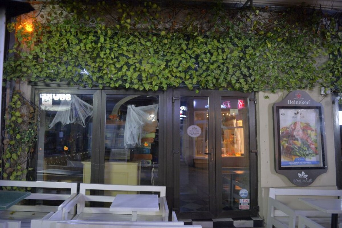 FOTO Atmosferă de priveghi în Centrul Vechi al Capitalei » Cum a decurs prima noapte după tragedie