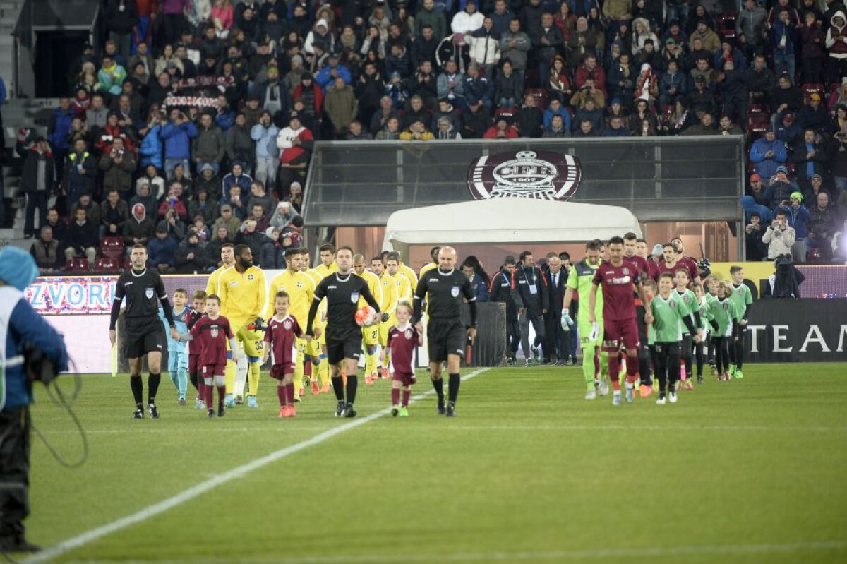 VIDEO+FOTO CFR Cluj învinge Steaua, 2-0, cu două goluri suspecte! Roş-albaştrii pierd după 10 ani în faţa ardelenilor