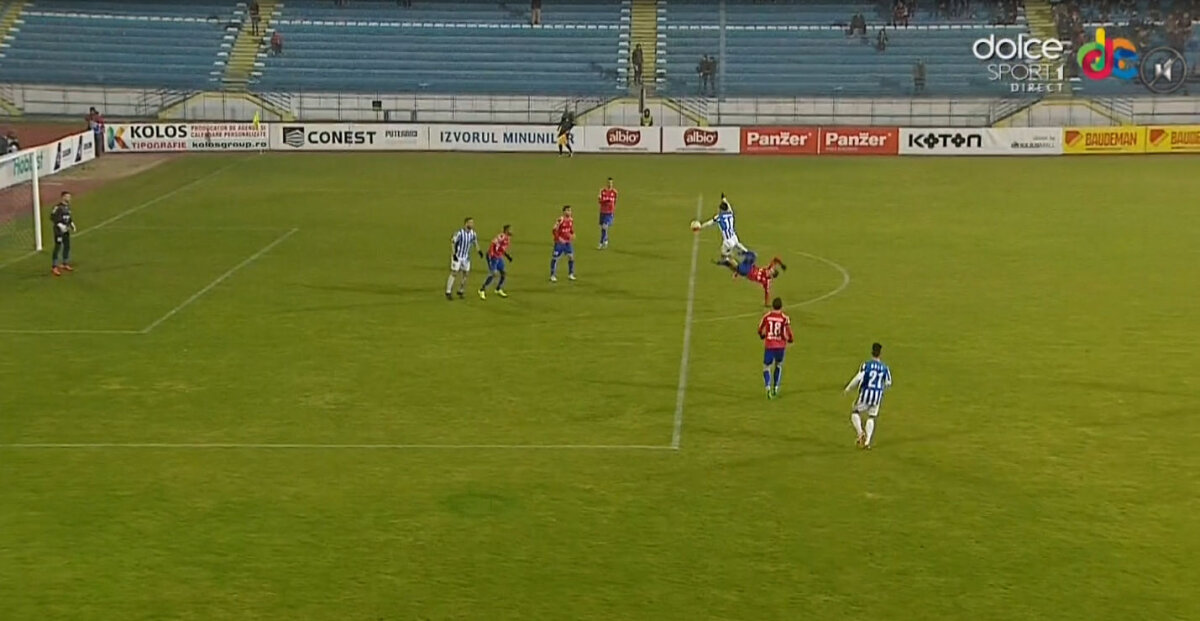 VIDEO+FOTO Două erori mari de arbitraj la Iași! Edi Iordănescu l-a luat la rost pe Avram și a fost eliminat