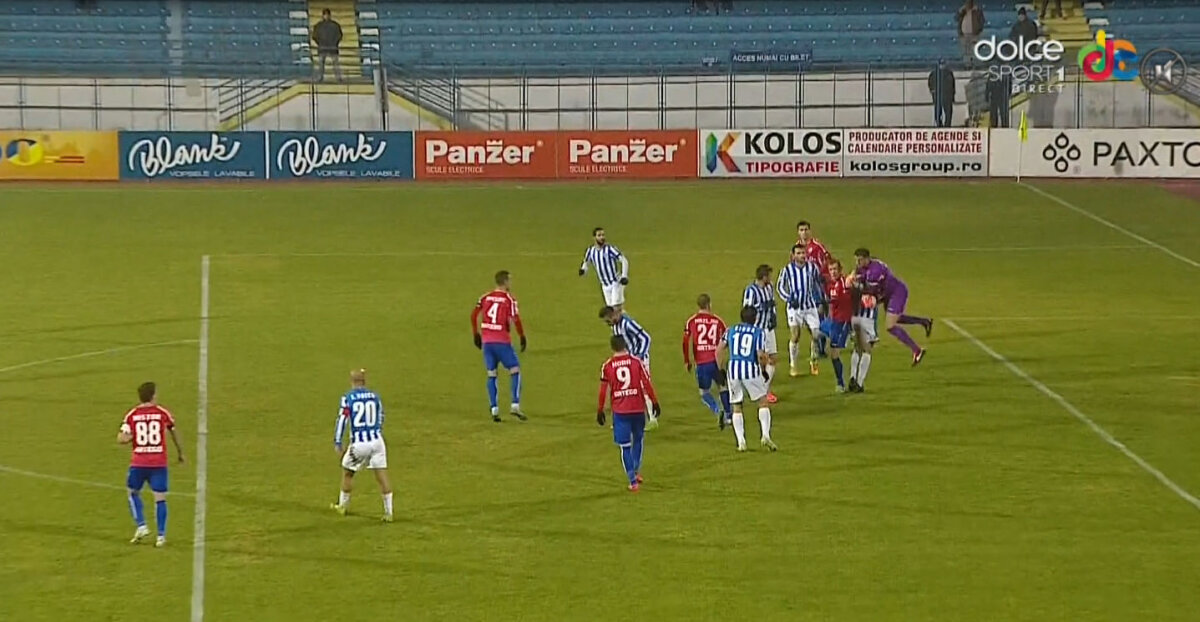 VIDEO+FOTO Două erori mari de arbitraj la Iași! Edi Iordănescu l-a luat la rost pe Avram și a fost eliminat