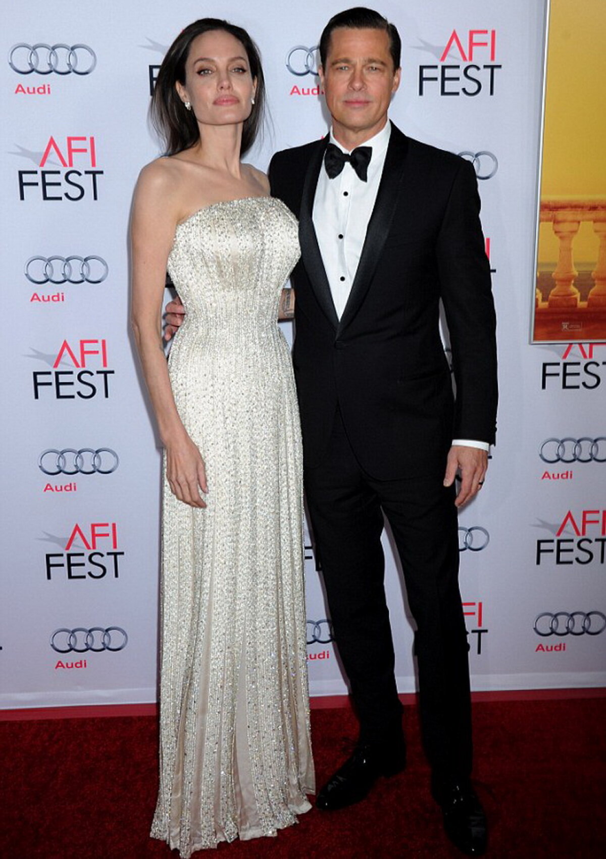 Toată presa specula că vor divorța, dar Angelina și Brad sunt mai uniți ca niciodată