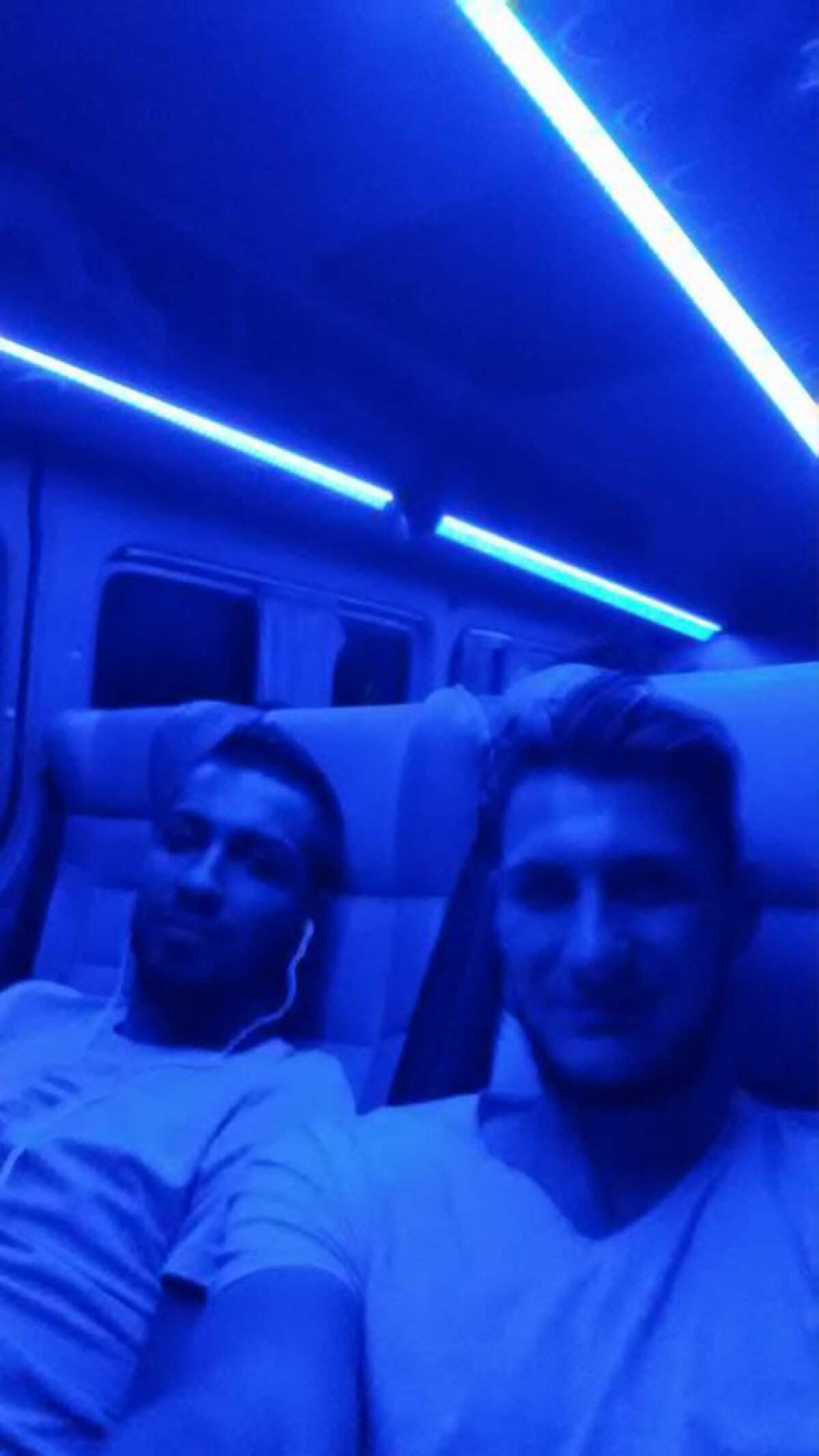 Întîmplări cutremurătoare povestite de actuali și foști jucători ai echipei din Tîrgoviște: ”Microbuzul vieții”