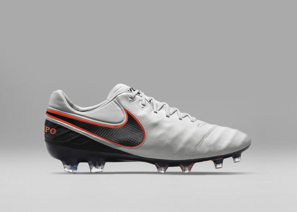 NIKE TIEMPO LEGEND 6