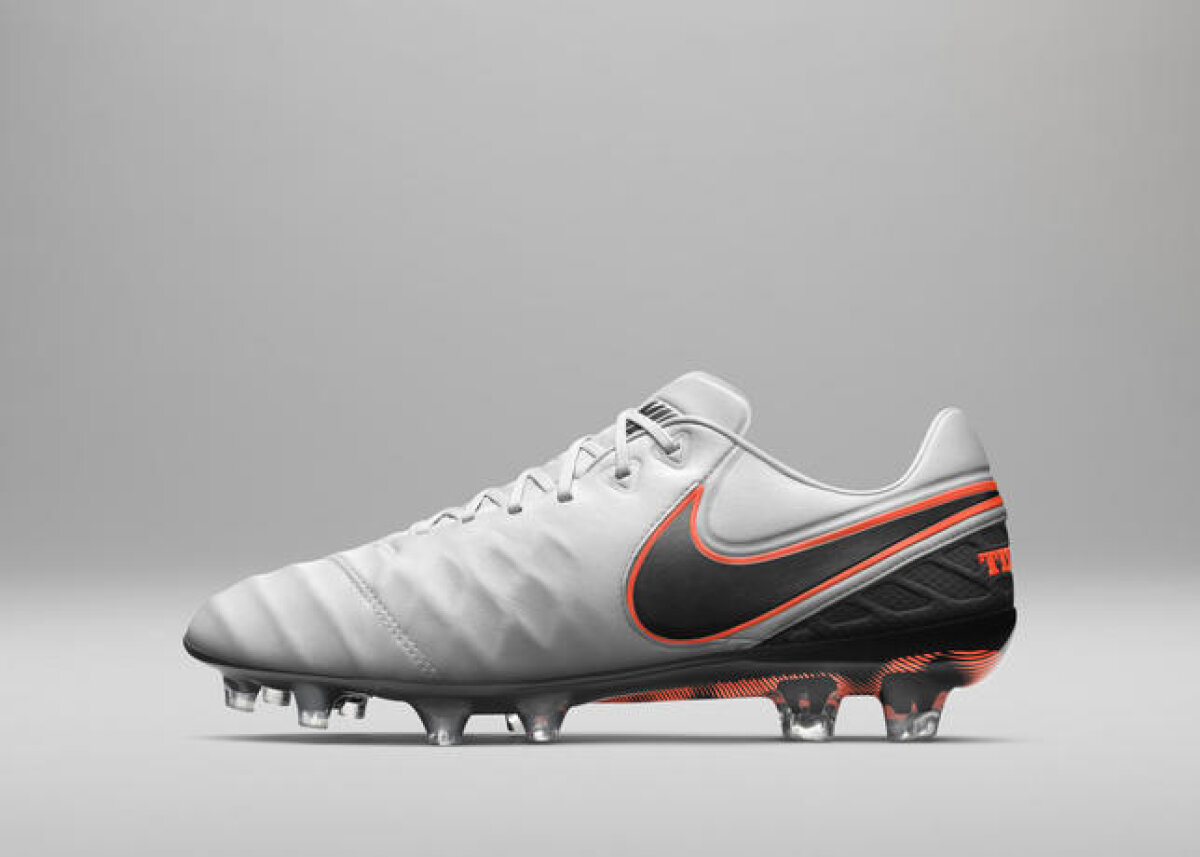 NIKE TIEMPO LEGEND 6