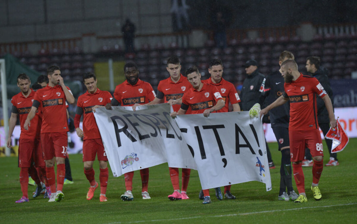 VIDEO+FOTO Stea căzătoare » Dinamo a desfiinţat campioana, 3-1, oprind seria fără înfrîngere a rivalilor în Derby de România
